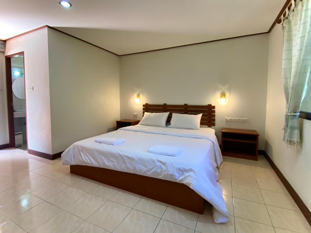 Mom And Me Resort & Farm Doi Saket Exterior foto